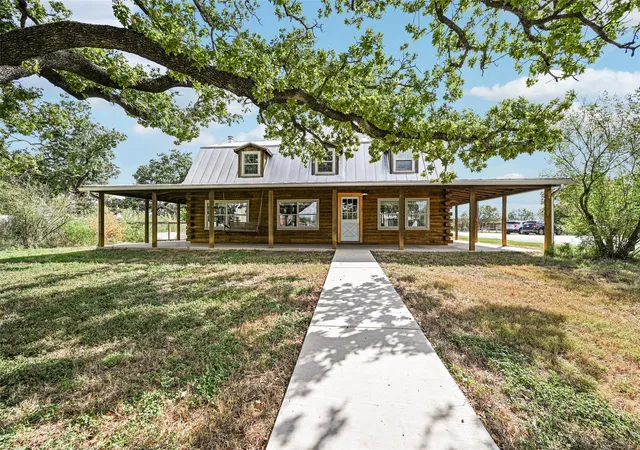 Photo 2 of Single family home for sale at 202 Loring St, Stonewall, TX 78671 | MLS# 5359010 | Listing updated on 2026-10-06