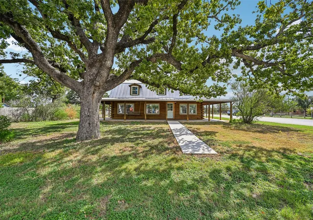Photo 3 of Single family home for sale at 202 Loring St, Stonewall, TX 78671 | MLS# 5359010 | Listing updated on 2026-10-06