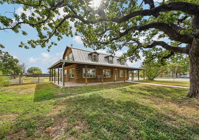Photo 3 of Single family home for sale at 202 Loring St, Stonewall, TX 78671 | MLS# 5359010 | Listing updated on 2026-10-06