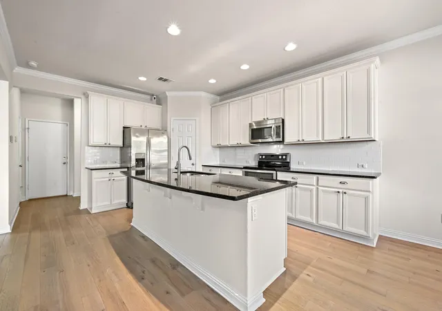 Photo 2 of Single family home for sale at 10108 Aly May Dr, Austin, TX 78748 | MLS# 3138344 | Listing updated on 2026-10-08