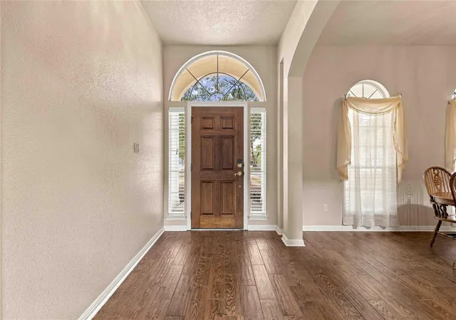 Photo 3 of Single family home for sale at 105 Pine Point Cv, Elgin, TX 78621 | MLS# 4147371 | Listing updated on 2026-10-02