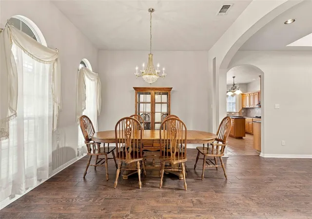Photo 3 of Single family home for sale at 105 Pine Point Cv, Elgin, TX 78621 | MLS# 4147371 | Listing updated on 2026-10-02
