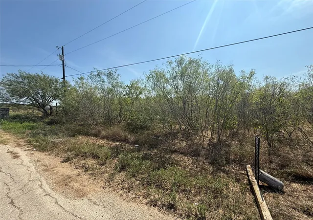 Photo 1 of Land for sale at 200 Reata Ranch Rd, Lockhart, TX 78644 | MLS# 7311069 | Listing updated on 2026-09-30