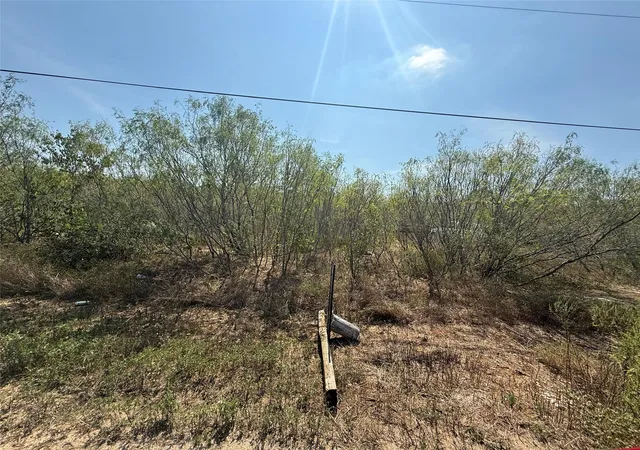 Photo 2 of Land for sale at 200 Reata Ranch Rd, Lockhart, TX 78644 | MLS# 7311069 | Listing updated on 2026-09-30