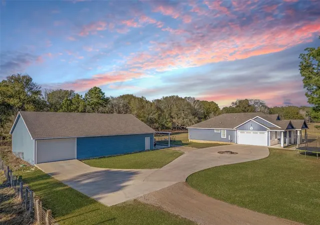 Single family home for sale at 1880 E Highway 21, Paige, TX 78659 | MLS# 8182578