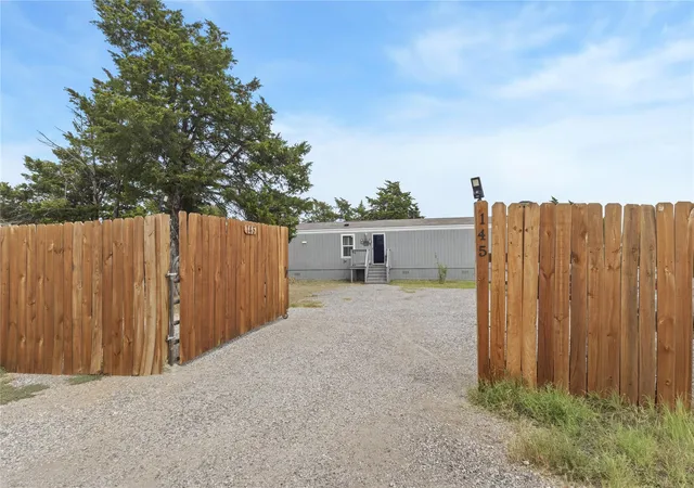 Photo 3 of Manufactured home for sale at 145 Arosa Dr, Elgin, TX 78621 | MLS# 4121703 | Listing updated on 2026-10-03