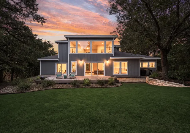Photo 1 of Single family home for sale at 1904 Lakeway Blvd, Lakeway, TX 78734 | MLS# 5638612 | Listing updated on 2026-10-09