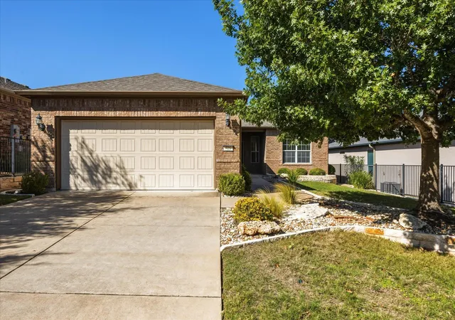 Photo 4 of Single family home for sale at 325 Bartlett Peak Dr, Georgetown, TX 78633 | MLS# 8815308 | Listing updated on 2026-10-28