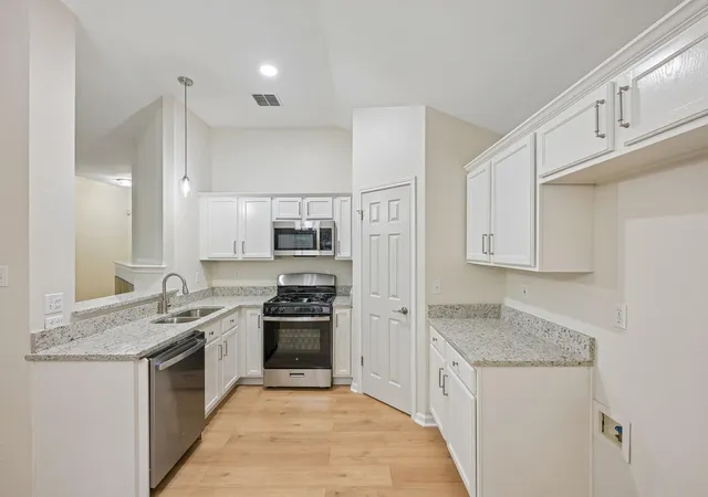 Photo 3 of Single family home for sale at 500 Britni Loop, Kyle, TX 78640 | MLS# 2886023 | Listing updated on 2026-10-07
