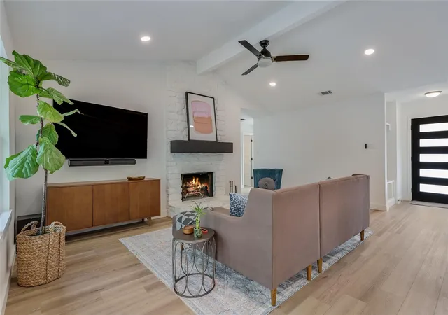 Photo 3 of Single family home for sale at 6100 Boxcar Run, Austin, TX 78745 | MLS# 4068676 | Listing updated on 2026-10-08