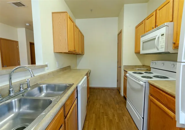Photo 3 of Multi family home for sale at 1000 Diamond Dr (unit 3201 3204) #3201-4304, Boerne, TX 78006 | MLS# 2750249 | Listing updated on 2026-10-02