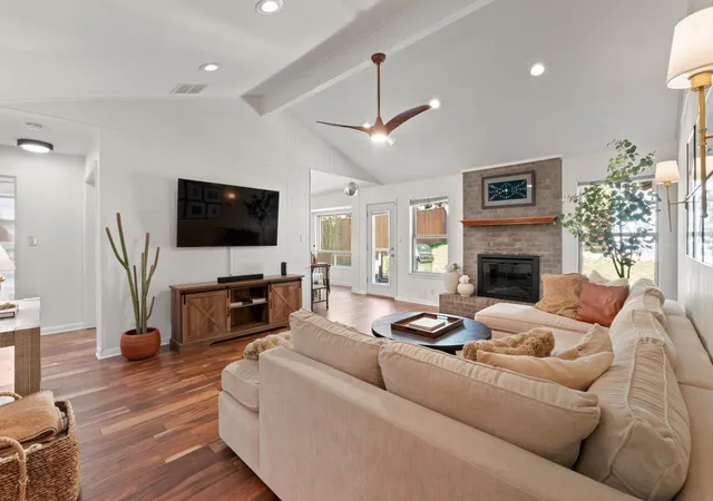 Photo 4 of Single family home for sale at 6504 Sunnysky Way, Austin, TX 78745 | MLS# 7195869 | Listing updated on 2026-10-08