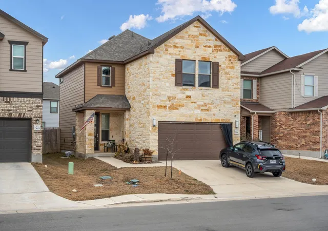 Photo 1 of Single family home for sale at 364 Dakota Crk, New Braunfels, TX 78130 | MLS# 4974804 | Listing updated on 2026-10-01
