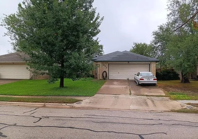 Photo 2 of Single family home for sale at 603 Clearwater Trl, Round Rock, TX 78664 | MLS# 9659059 | Listing updated on 2026-10-04