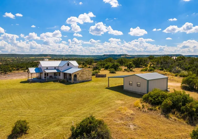 Photo 2 of House for sale at 2150 Granite Springs Dr, Fredericksburg, TX 78624 | MLS# 1515745 | Listing updated on 2026-10-01