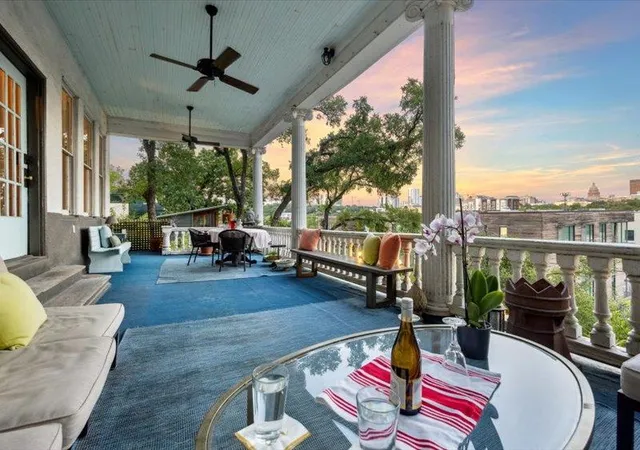Photo 3 of Single family home for sale at 1000 Baylor St, Austin, TX 78703 | MLS# 3001711 | Listing updated on 2026-10-02
