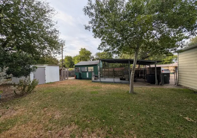 Photo 2 of Single family home for sale at 1021 S 45th Street, Temple, TX 76504 | MLS# 9207070 | Listing updated on 2026-10-07