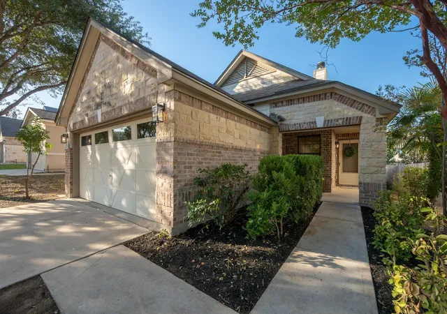 Photo 2 of Single family home for sale at 2306 Kuykendall Dr, Georgetown, TX 78626 | MLS# 8239334 | Listing updated on 2026-10-26