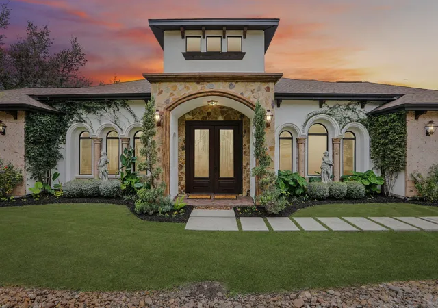 Photo 1 of Single family home for sale at 5005 Mcintyre Cir, Austin, TX 78734 | MLS# 5245708 | Listing updated on 2026-10-02