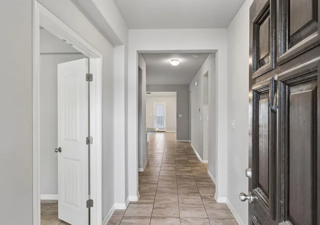 Photo 3 of Single family home for sale at 6708 Catania Loop, Round Rock, TX 78665 | MLS# 4003945 | Listing updated on 2026-10-08