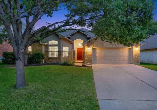 Single family home for sale at 6413 York Brg Cir, Austin, TX 78749 | MLS# 4191638