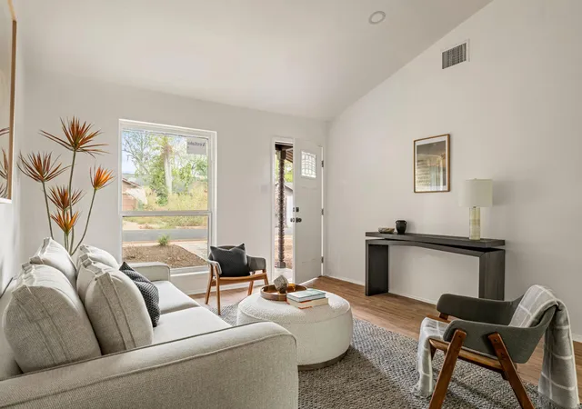 Photo 3 of Single family home for sale at 5210 Emerald Meadow Dr, Austin, TX 78745 | MLS# 9652998 | Listing updated on 2026-10-03
