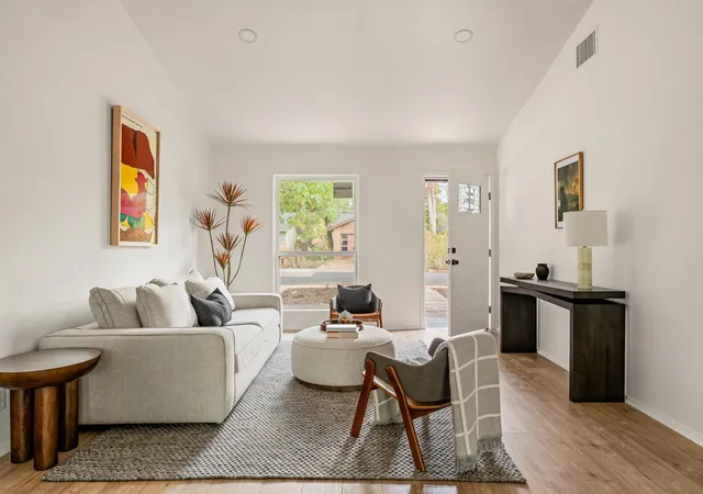 Photo 4 of Single family home for sale at 5210 Emerald Meadow Dr, Austin, TX 78745 | MLS# 9652998 | Listing updated on 2026-10-03