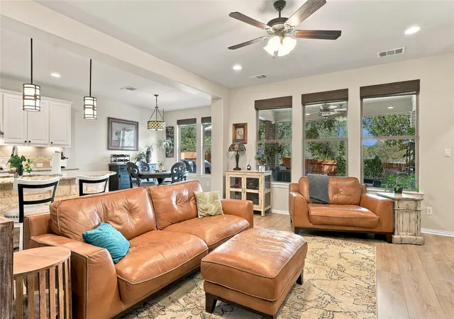 Photo 3 of Single family home for sale at 320 Fort Cobb Way, Georgetown, TX 78628 | MLS# 9898227 | Listing updated on 2026-10-02