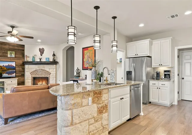 Photo 4 of Single family home for sale at 320 Fort Cobb Way, Georgetown, TX 78628 | MLS# 9898227 | Listing updated on 2026-10-02