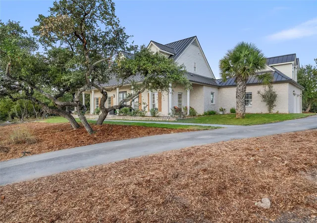 Photo 1 of Single family home for sale at 601 Hays Country Acres Rd, Dripping Springs, TX 78620 | MLS# 8597730 | Listing updated on 2026-10-07