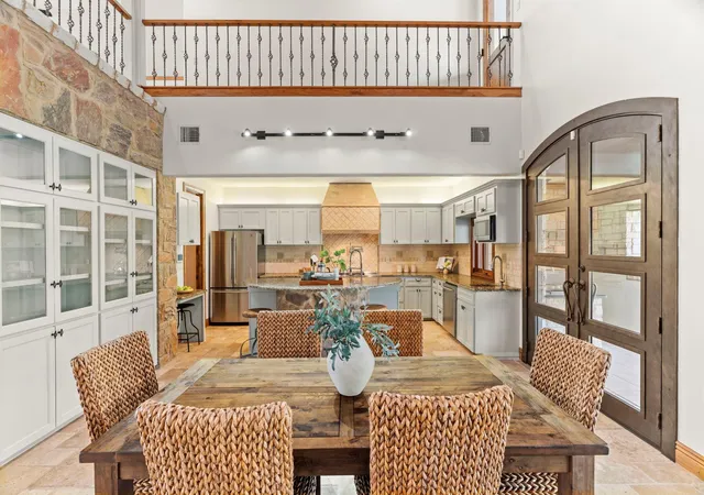 Photo 2 of Mansion for sale at 2180 La Ventana Pkwy, Driftwood, TX 78619 | MLS# 2868642 | Listing updated on 2026-10-02