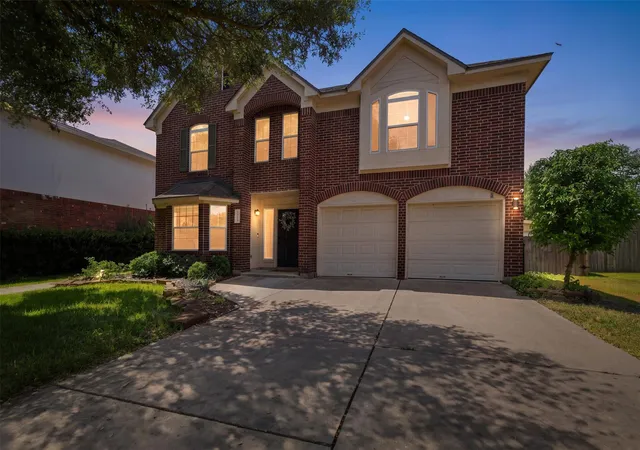 Photo 3 of Single family home for sale at 2605 Oakwood Glen Dr, Cedar Park, TX 78613 | MLS# 4639227 | Listing updated on 2026-10-02