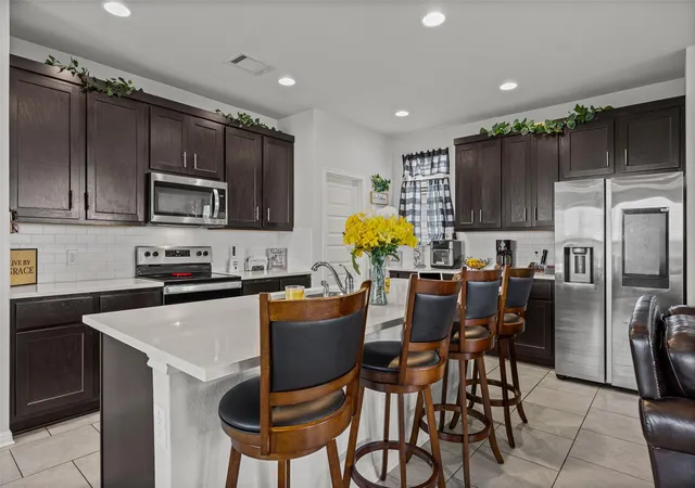 Photo 3 of Single family home for sale at 100 Eagles Dare Ln, Jarrell, TX 76537 | MLS# 8106472 | Listing updated on 2026-10-19