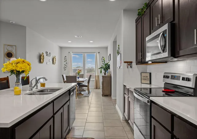 Photo 3 of Single family home for sale at 100 Eagles Dare Ln, Jarrell, TX 76537 | MLS# 8106472 | Listing updated on 2026-10-19