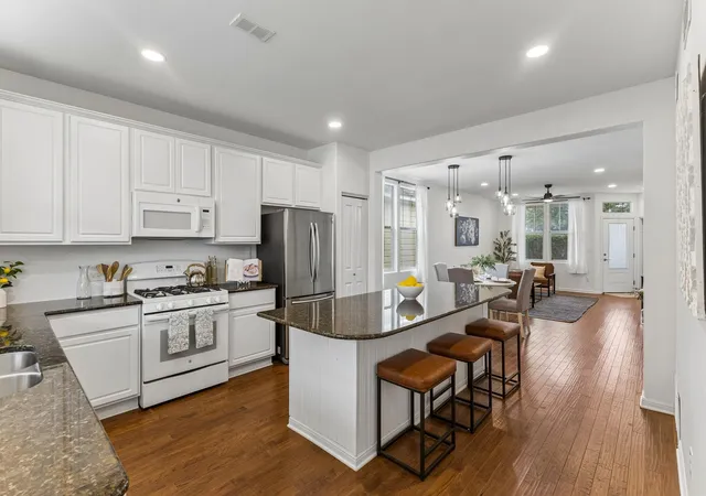 Photo 2 of Single family home for sale at 183 Grace St, Kyle, TX 78640 | MLS# 5472986 | Listing updated on 2026-10-04