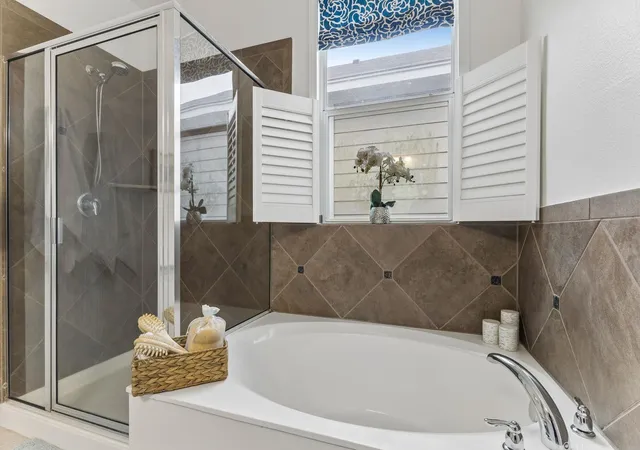 Photo 4 of Single family home for sale at 183 Grace St, Kyle, TX 78640 | MLS# 5472986 | Listing updated on 2026-10-04