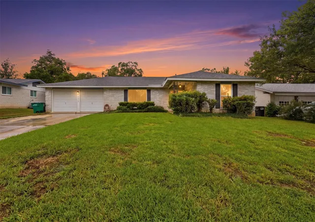 Photo 1 of Single family home for sale at 3023 Manila Dr, San Antonio, TX 78217 | MLS# 7281851 | Listing updated on 2026-10-04