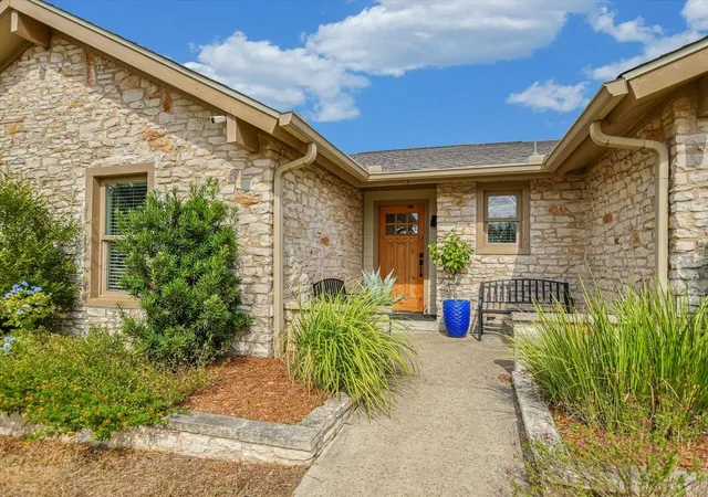 Photo 1 of Single family home for sale at 9000 Rock Way Dr, Austin, TX 78736 | MLS# 8726846 | Listing updated on 2026-10-02