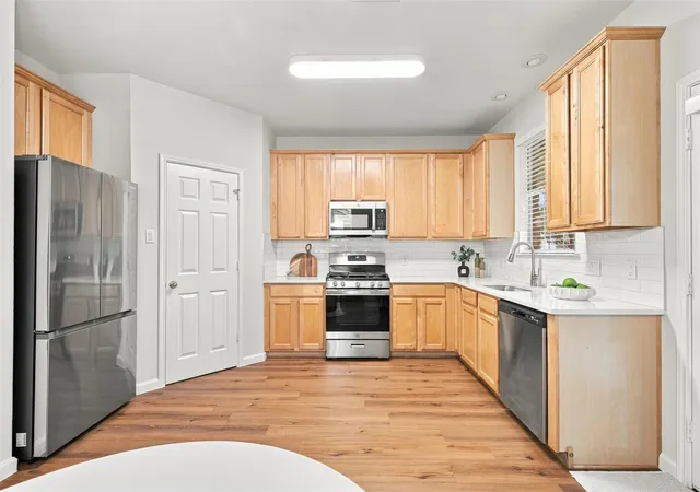 Photo 2 of Condo for sale at 16100 S Great Oaks Dr #2502, Round Rock, TX 78681 | MLS# 7975339 | Listing updated on 2026-10-07