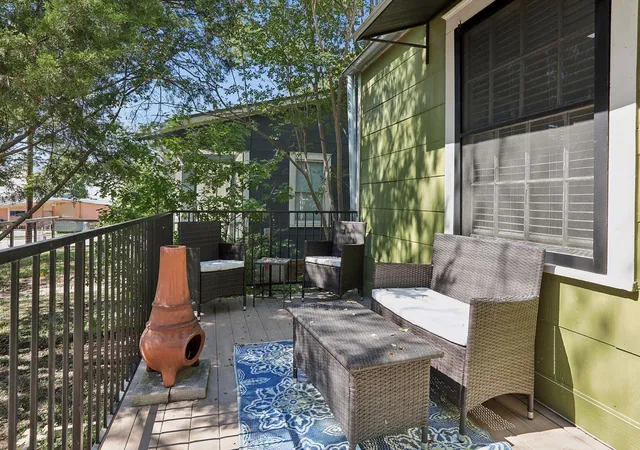 Photo 3 of Single family home for sale at 702 E 45th 1/2 St, Austin, TX 78751 | MLS# 9709394 | Listing updated on 2026-10-08