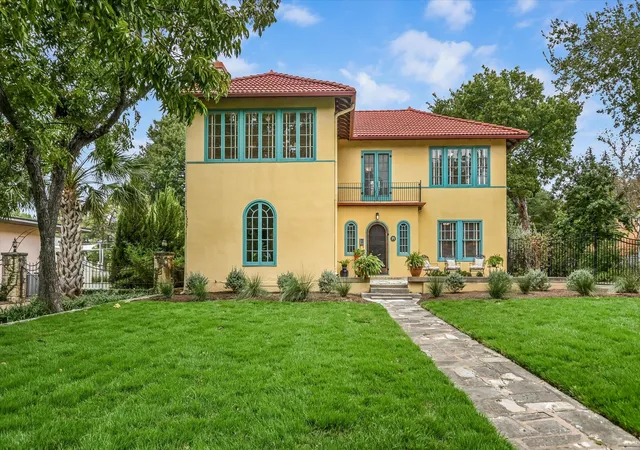 Single family home for sale at 106 W 32nd Street, Austin, TX 78705 | MLS# 7637220