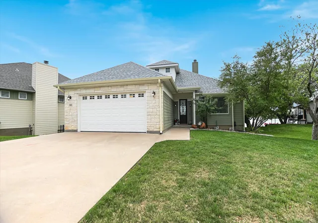 Photo 1 of Single family home for sale at 503 Shorewood Cir, Granite Shoals, TX 78654 | MLS# 8748827 | Listing updated on 2026-10-04