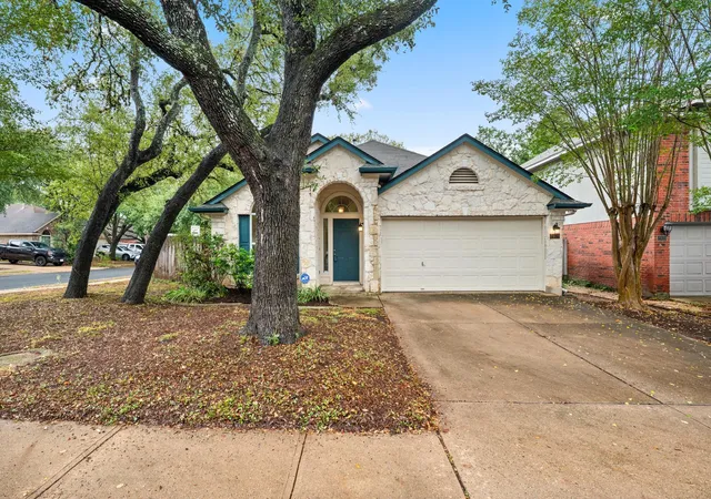 Photo 3 of Single family home for sale at 2931 Cohoba Dr, Austin, TX 78748 | MLS# 3461290 | Listing updated on 2026-10-03