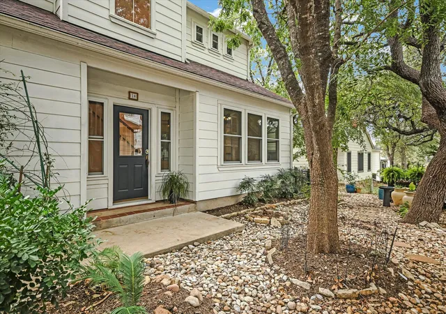 Photo 2 of Single family home for sale at 1011 Brodie St #28, Austin, TX 78704 | MLS# 8334604 | Listing updated on 2026-10-04