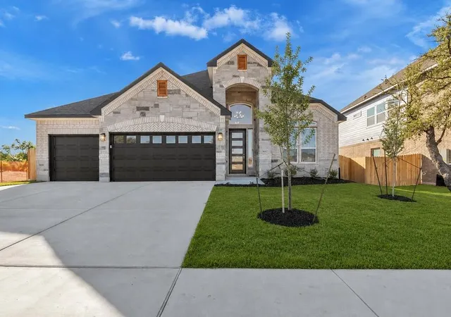 Single family home for sale at 244 Shining Spark Trl, Cedar Creek, TX 78612 | MLS# 1526974