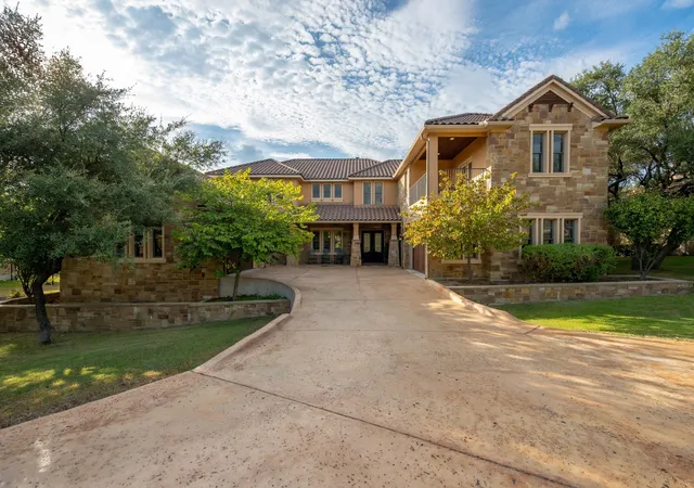 Photo 3 of Mansion for sale at 104 Bella Strada Cv, Austin, TX 78734 | MLS# 1659976 | Listing updated on 2026-10-03