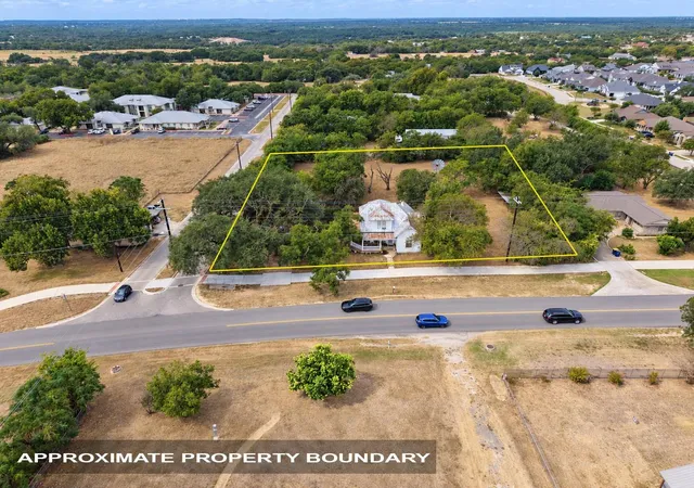 Photo 2 of Single family home for sale at 1809 Main St, Liberty Hill, TX 78642 | MLS# 5956375 | Listing updated on 2026-10-02