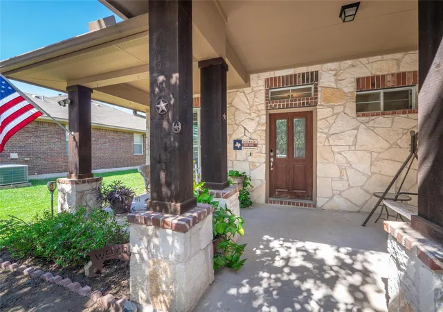 Photo 3 of Single family home for sale at 149 Blossom Valley Strm, Buda, TX 78610 | MLS# 2885923 | Listing updated on 2026-10-21