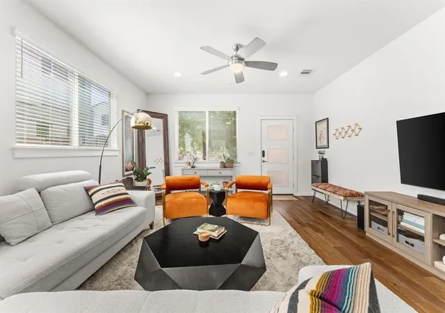 Photo 2 of Condo for sale at 6800 Menchaca Rd #37, Austin, TX 78745 | MLS# 5641298 | Listing updated on 2026-10-02