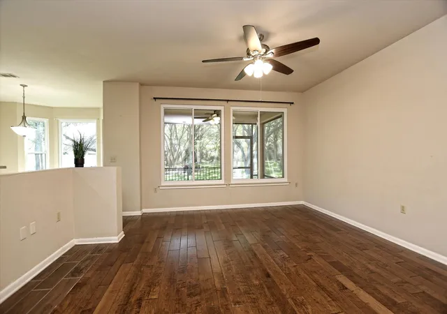 Photo 3 of Single family home for sale at 103 Elderberry St, Georgetown, TX 78633 | MLS# 2614613 | Listing updated on 2026-10-10